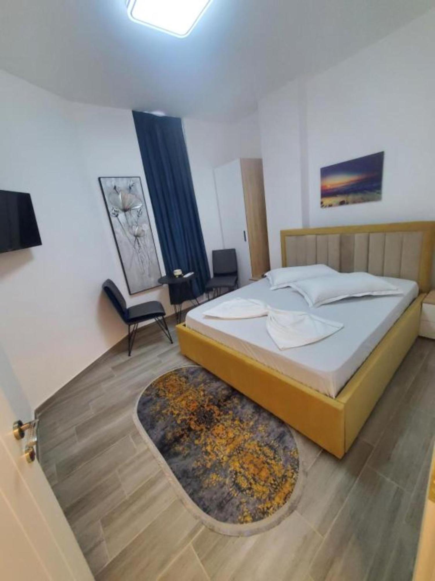 Bs Hotel Durrës 외부 사진